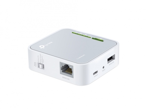 Маршрутизатор TP-Link TL-WR902AC (1x100Мбит/с, 2.4+5ГГц, 1хUSB 2.0) белый